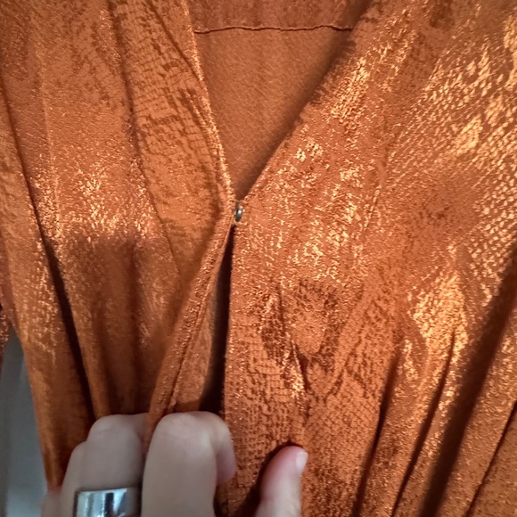 Guess Playful Shiny Wrap Dress M - Picture 6 of 7